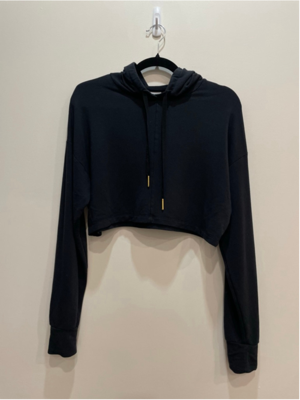 Women's Gymshark Whitney Simmons Recovery Hoodie M Black Cropped Pullover